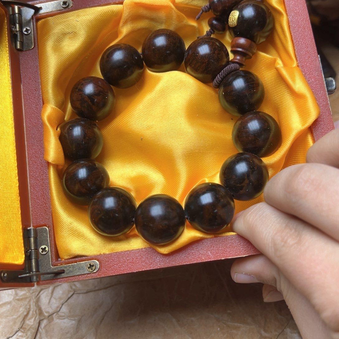 滴血莲花菩提吊坠