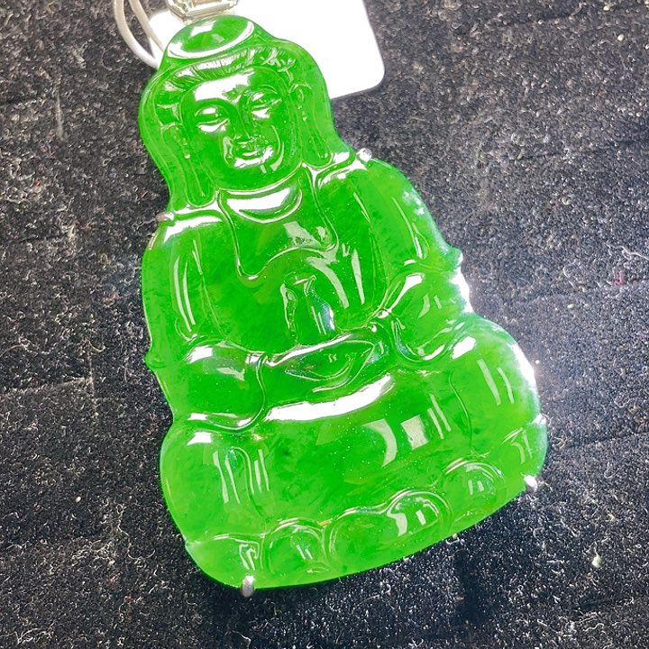 翡翠颈饰未镶嵌78，