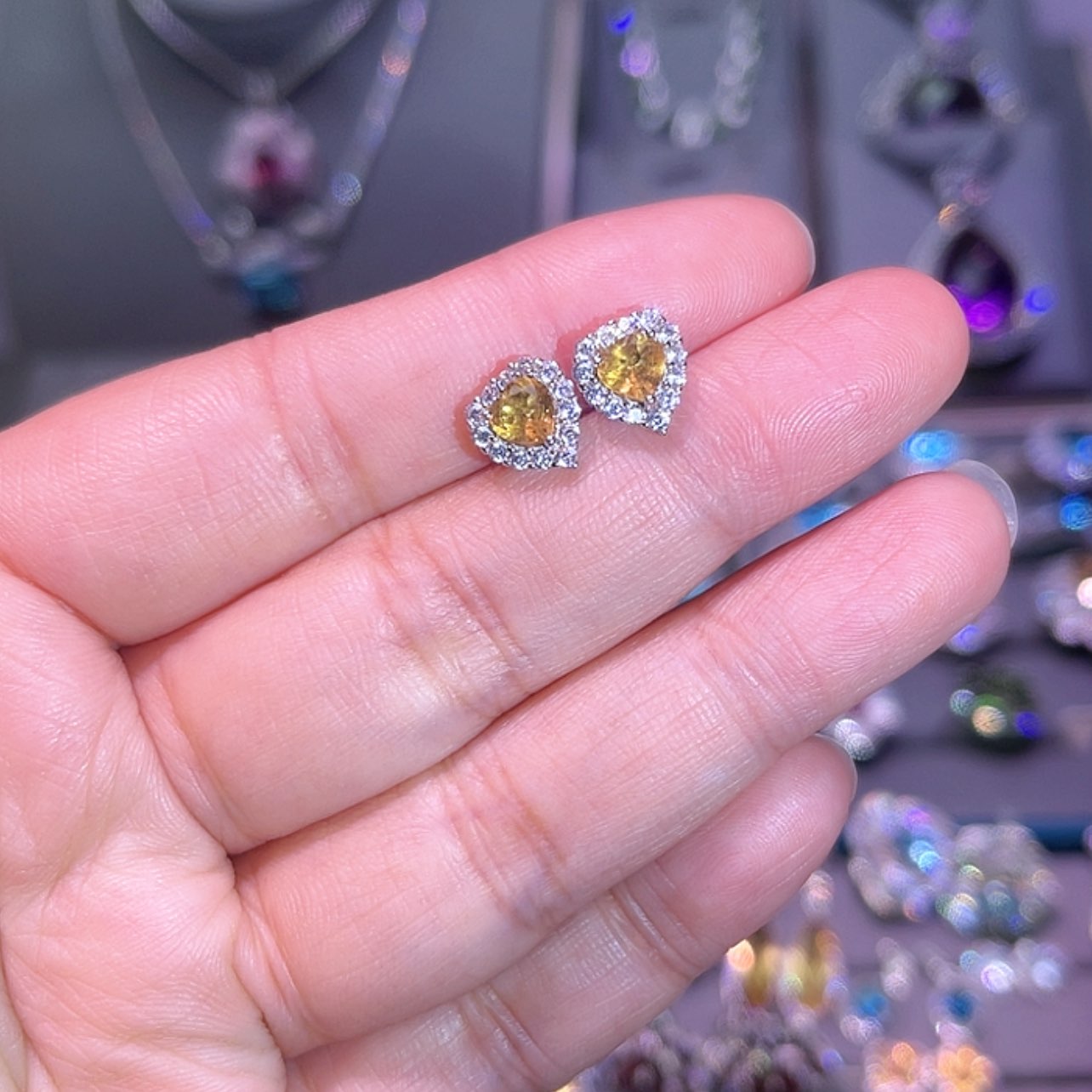 【闪购商品】黄晶耳饰银S925镶嵌耳饰