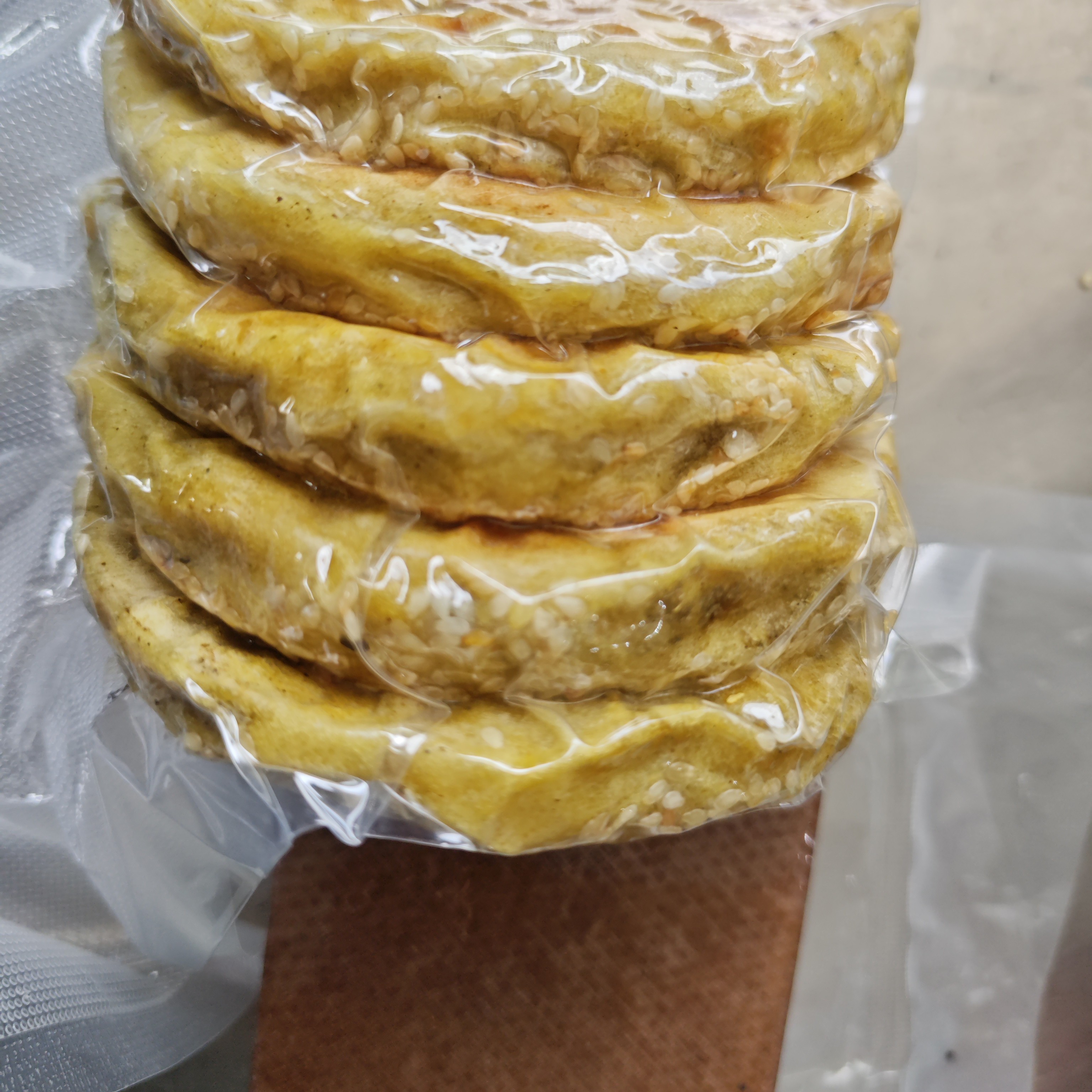 1个烟熏豆腐干（送10个炕炕馍无标签慎拍）