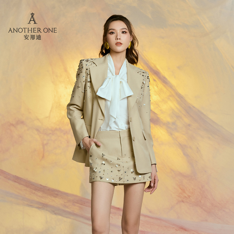 ANOTHER ONE安那迪名媛风重工亮片半身裙高级感包臀A字短款裤裙