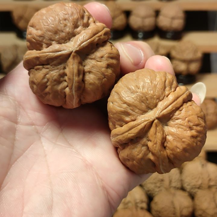 文玩核桃吊坠粗筋三棱