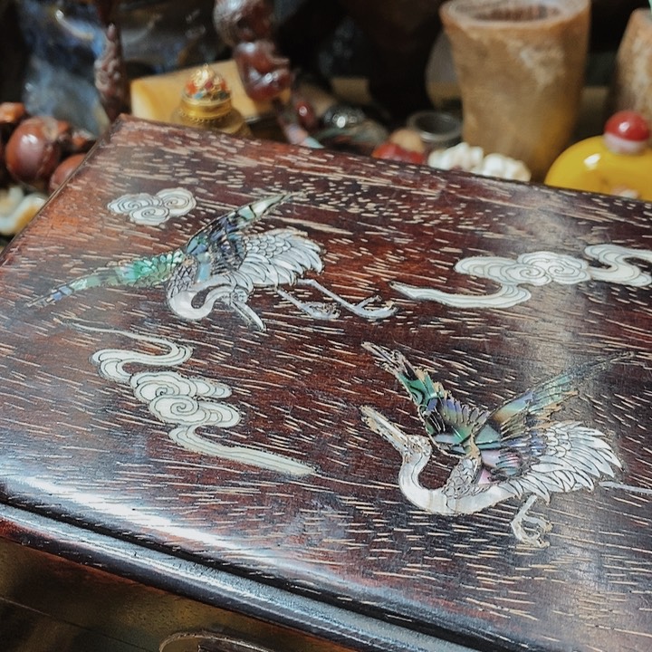 c b m h j l h m m n m