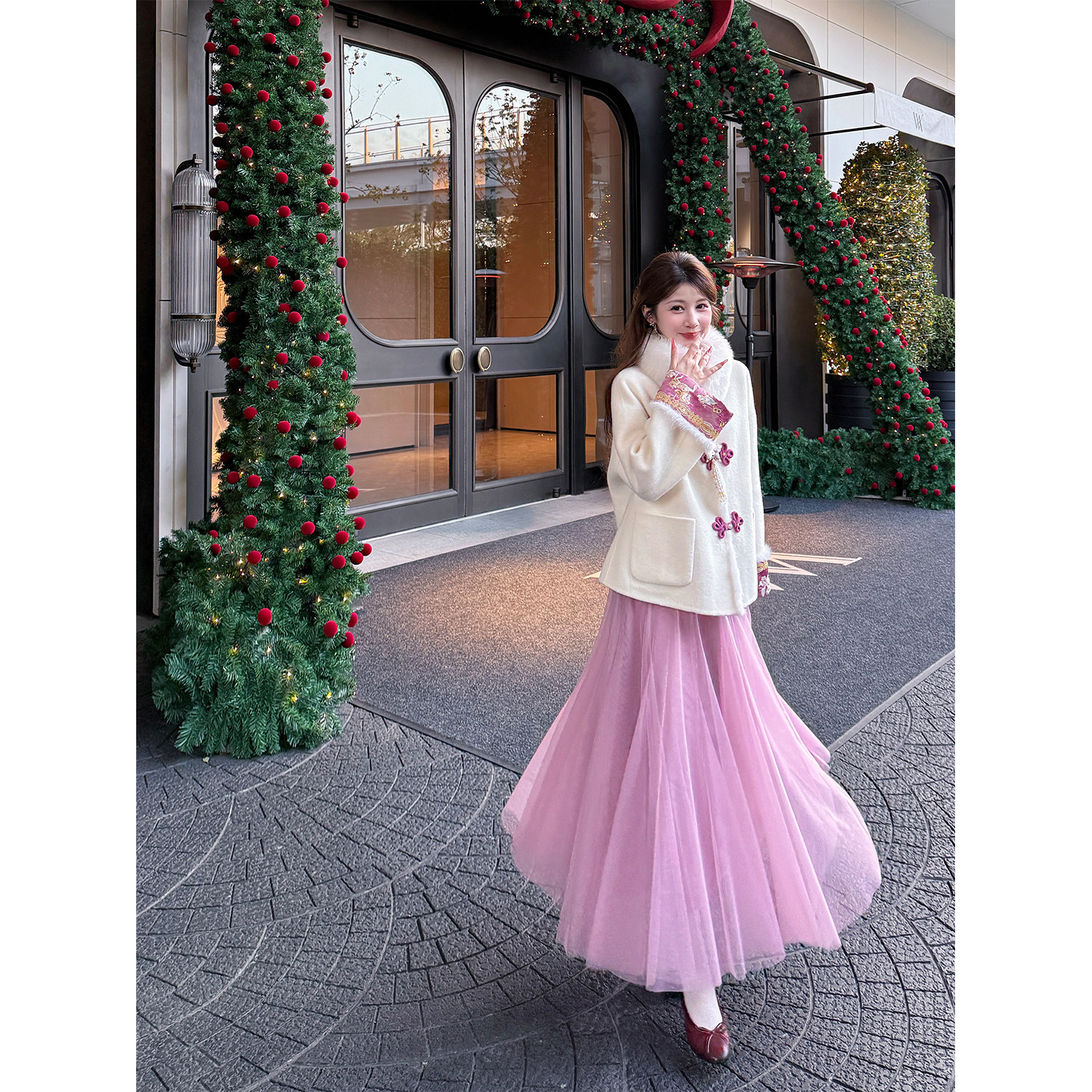 盈瓷品质｜马上有钱家族 纱裙2025新款冬女加绒a字百褶裙 25FW1210