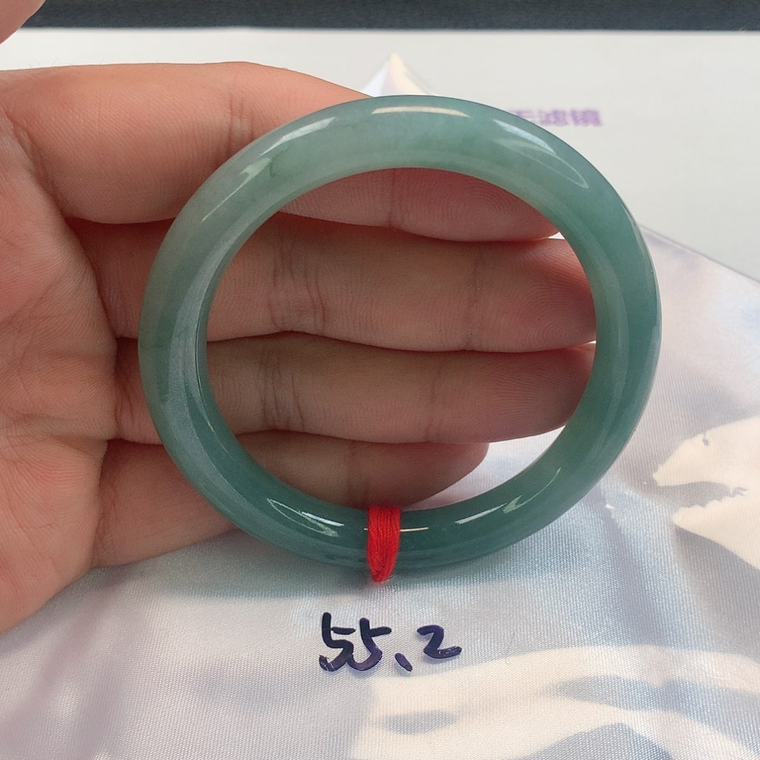 翡翠手镯（圆镯）未镶嵌323号