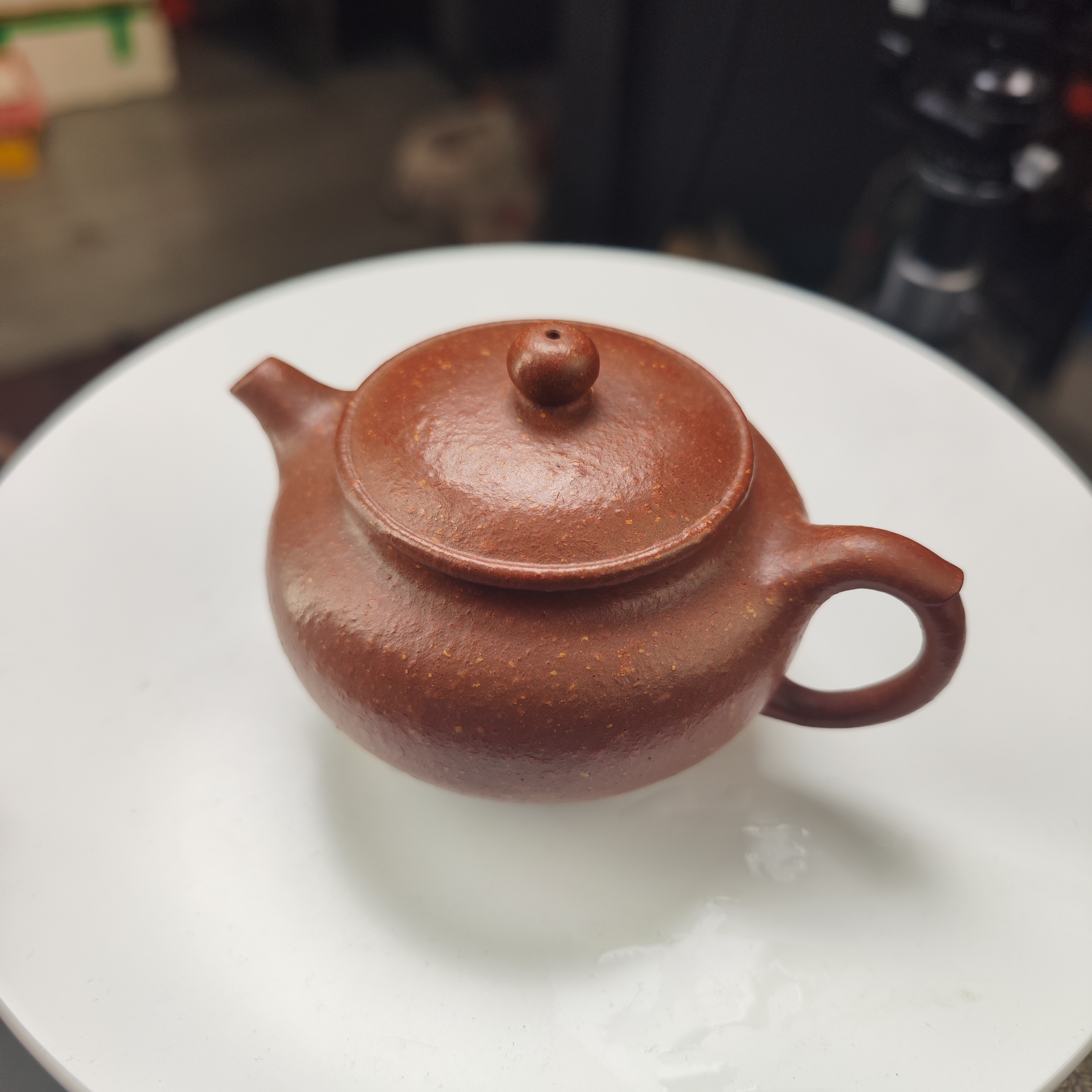 200cc粗砂半手三足壶