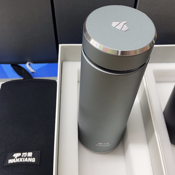 万象保温杯h136-550蓝杯套