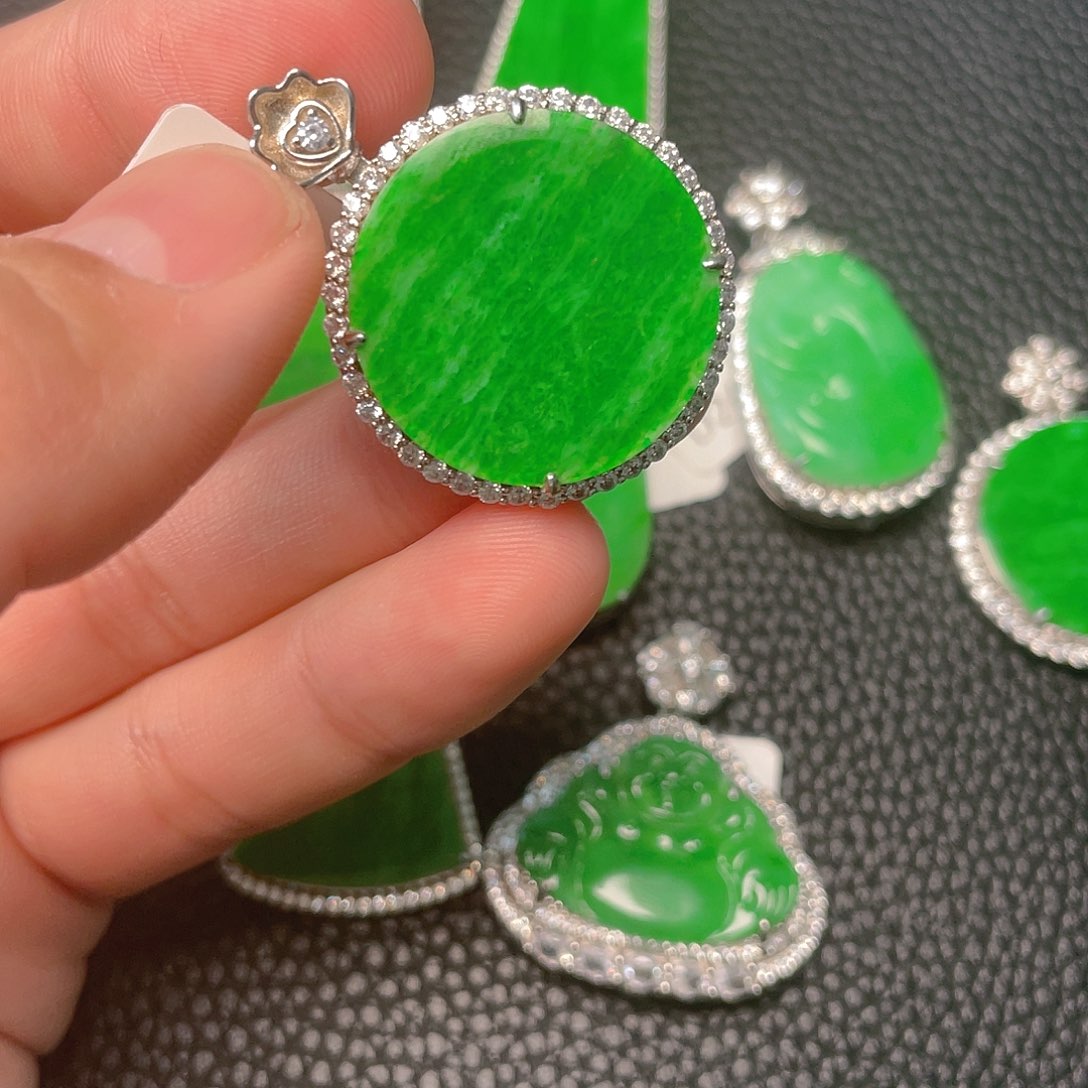 【闪购商品】翡翠吊坠(不含链)银S925镶嵌