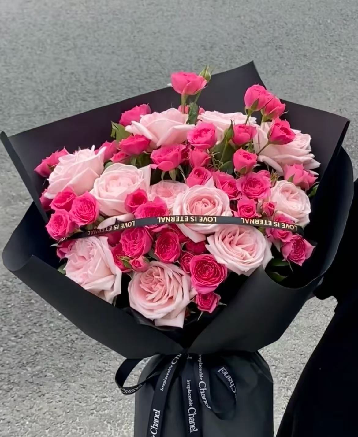 【气场＋粉荔枝＋苏菲】一单京东或顺丰送货上门偏远地区发空运