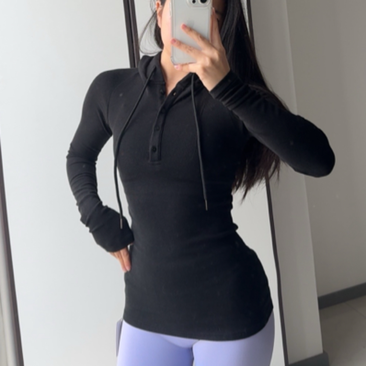 ajs-连帽针织衫上衣修身排扣抽绳辣妹打底女收腰显瘦长袖内搭