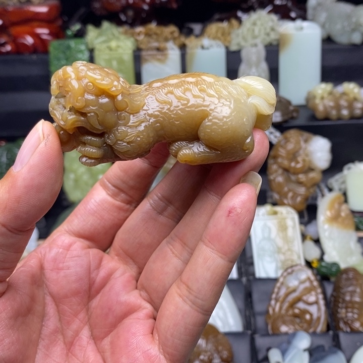 折***腾和田玉未镶嵌颈饰