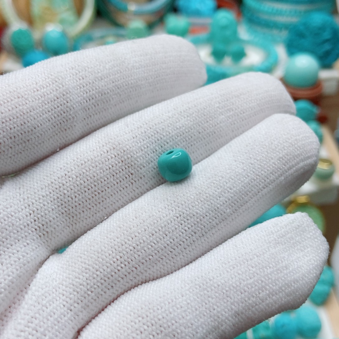 绿松石未镶嵌老型珠子7mm