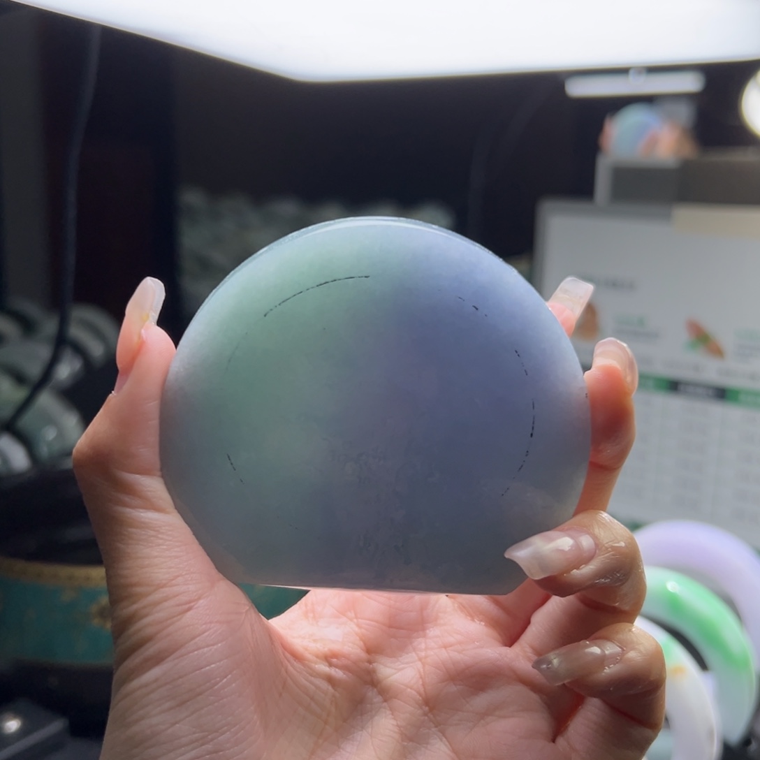 定制翡翠春彩未镶嵌