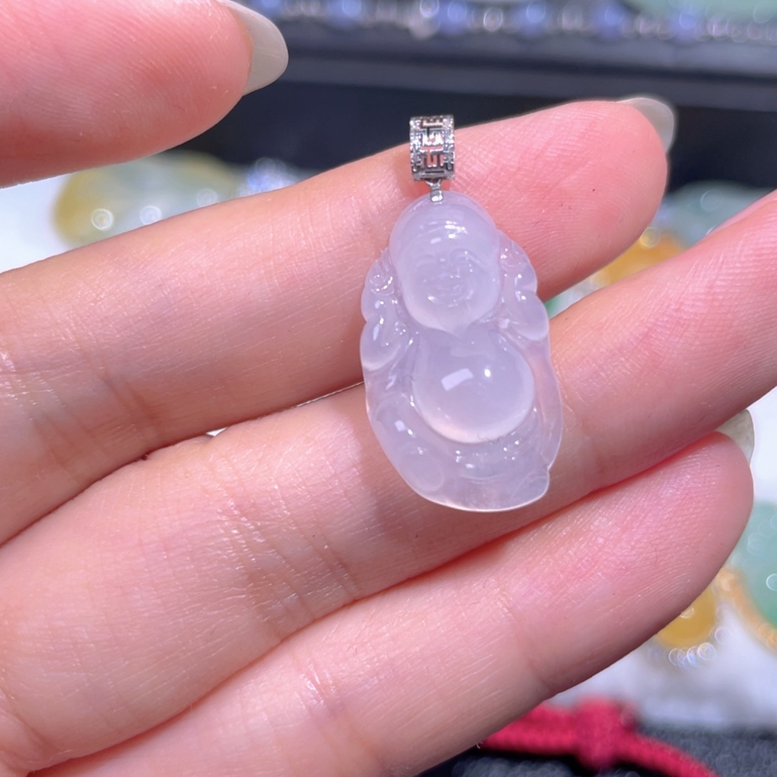 颈饰18K金镶嵌翡翠翡翠