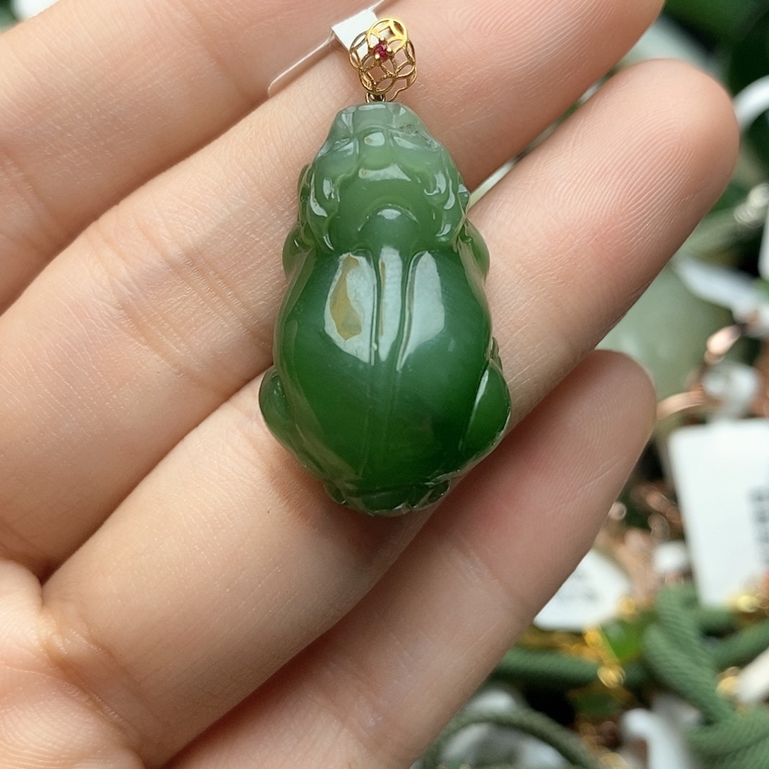 和田玉（碧玉）颈饰18K金镶嵌