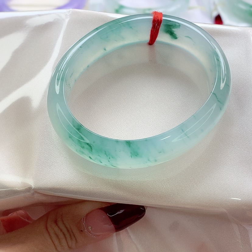 【闪购商品】翡翠手镯未镶嵌54贵妃 小万战斗机 灵