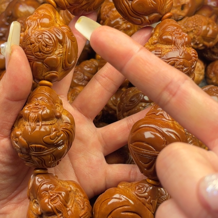 橄榄核吊坠大****?橄榄核