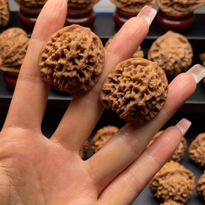 吊坠文玩核桃32.5尺寸