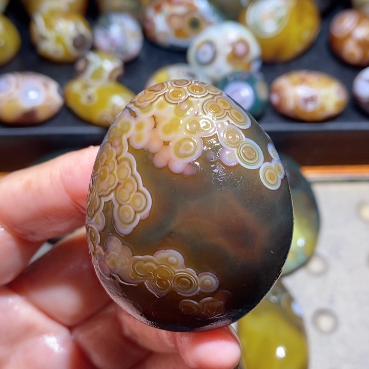 未镶嵌玛瑙/玉髓珠宝半成品177