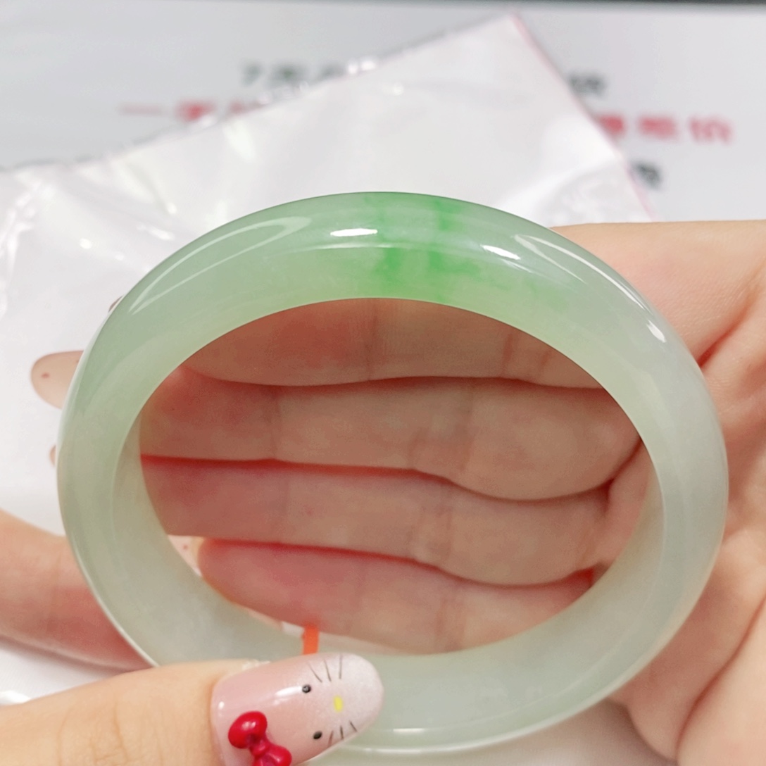 翡翠手镯未镶嵌56 56 56