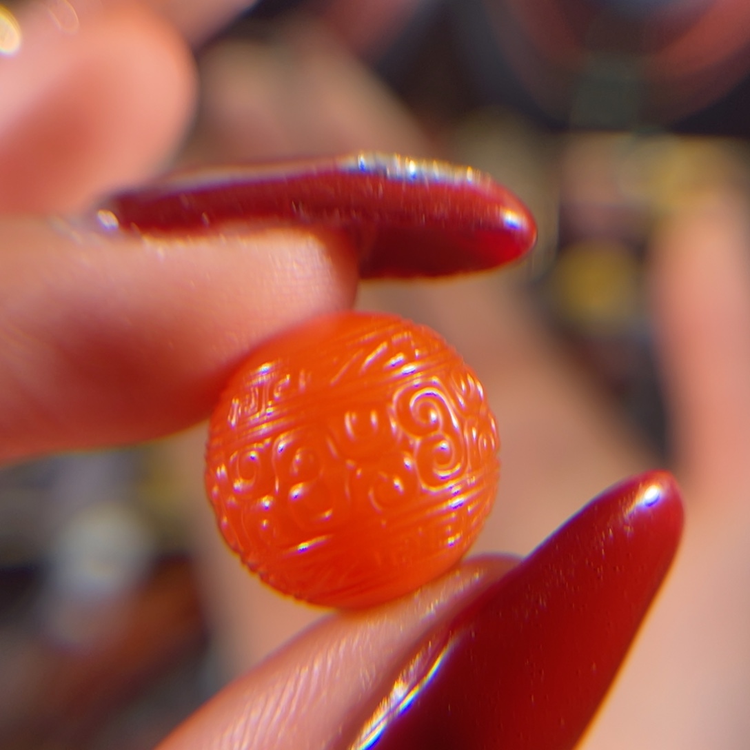 南红玛瑙滴水洞回纹14mm未镶嵌T****G