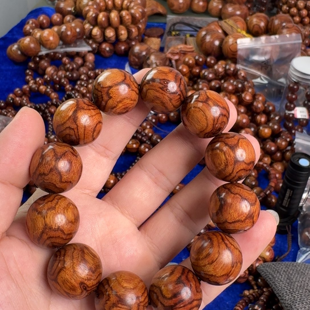 黄花梨/降香黄檀手串/手链2.0X纹对眼海黄手串