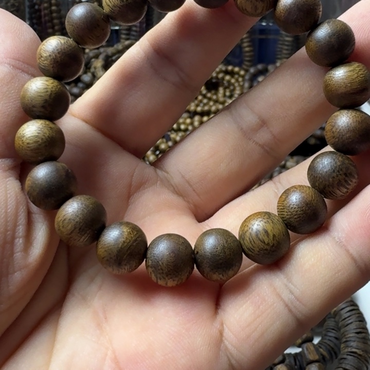 沉香手串乌身手串7克加