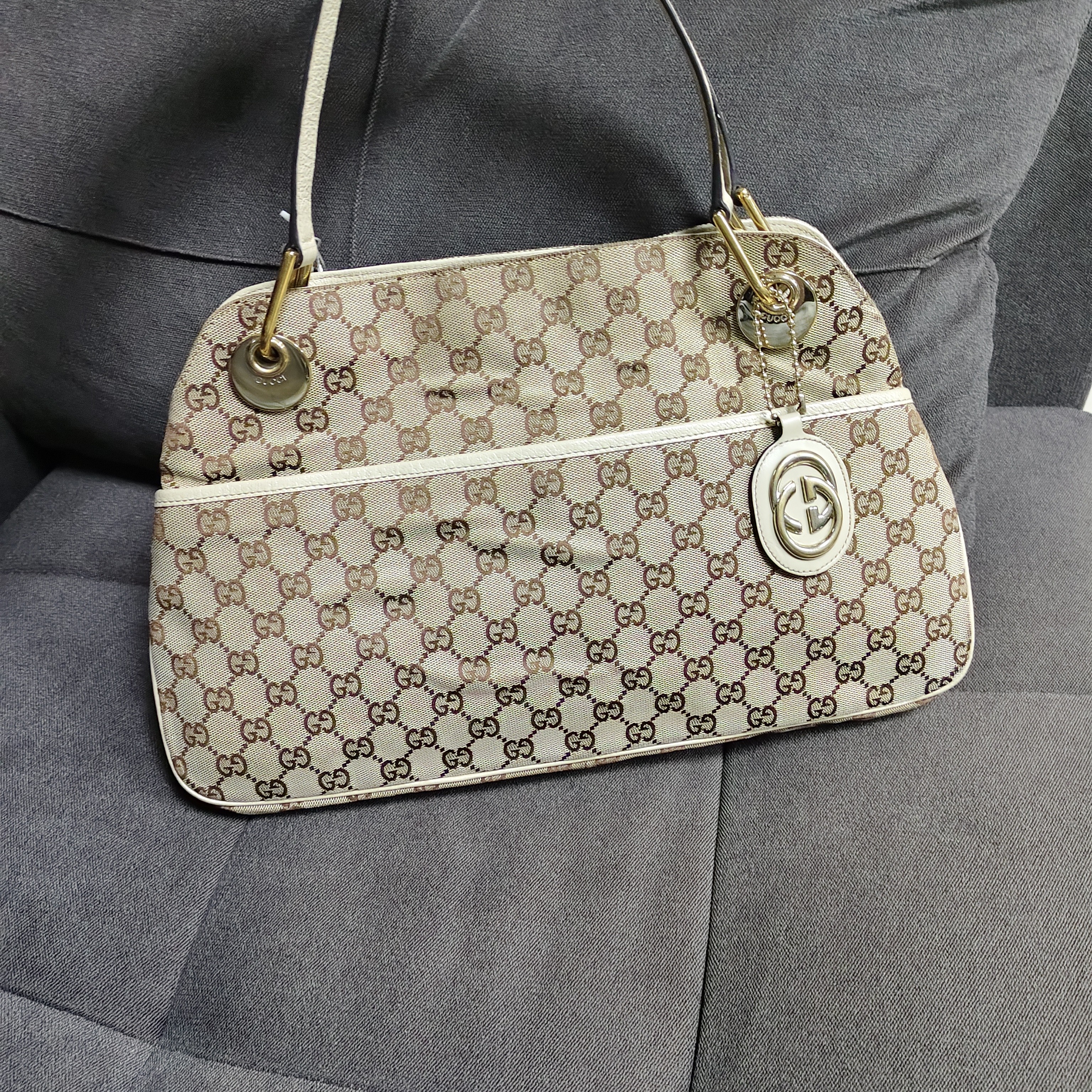 95新 GUCCI/古驰 M/古驰单肩托特包/26085