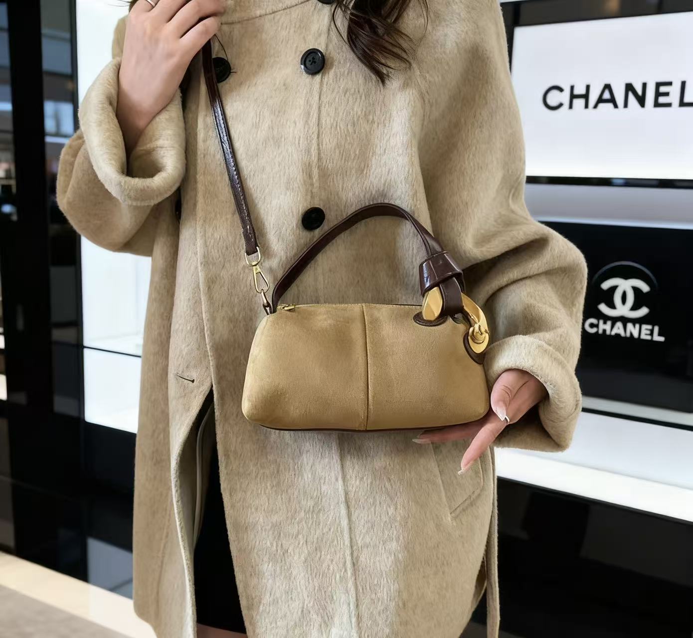 时尚&8388秋冬新款手提包单肩轻奢百搭时尚美拉德色系