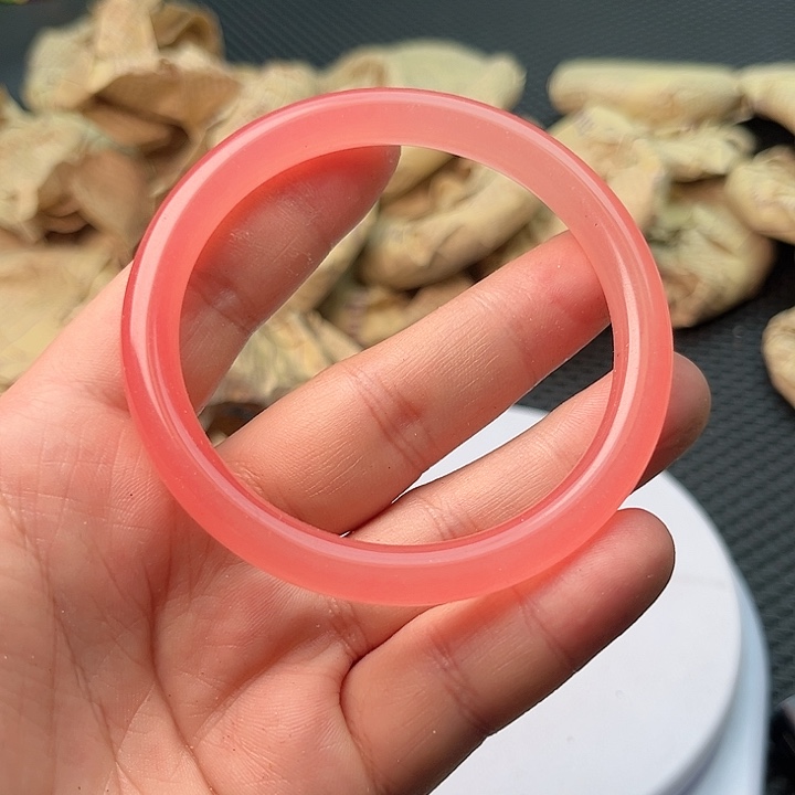 翡翠手镯未镶嵌62啊啊