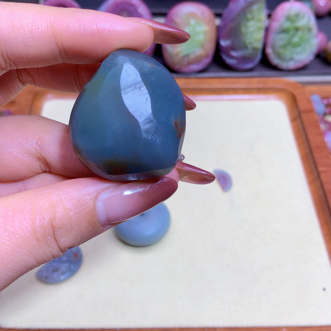 玛瑙挂件未镶嵌顺*盐源