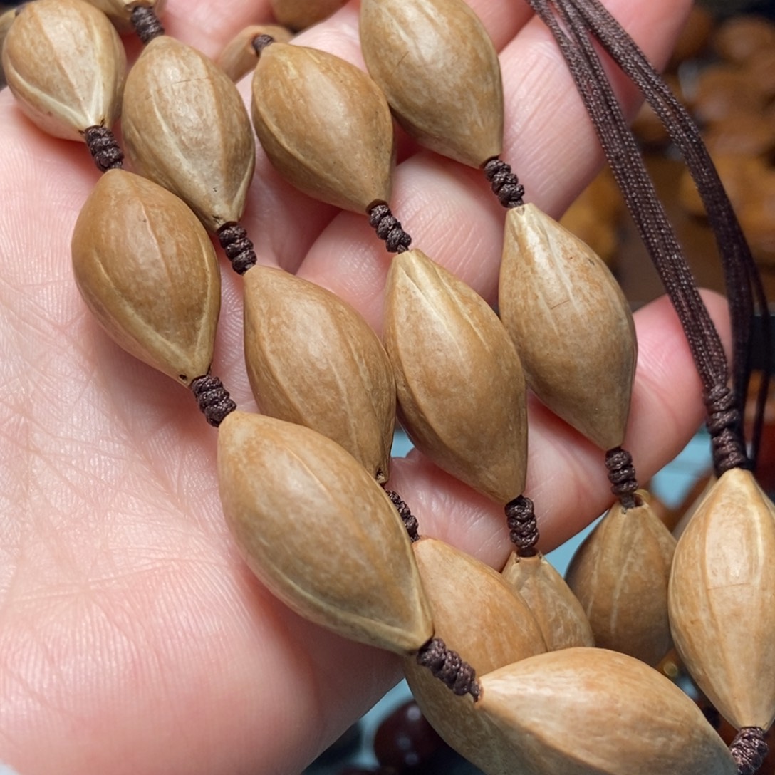 妞***妞手串/手链橄榄核素核脖挂