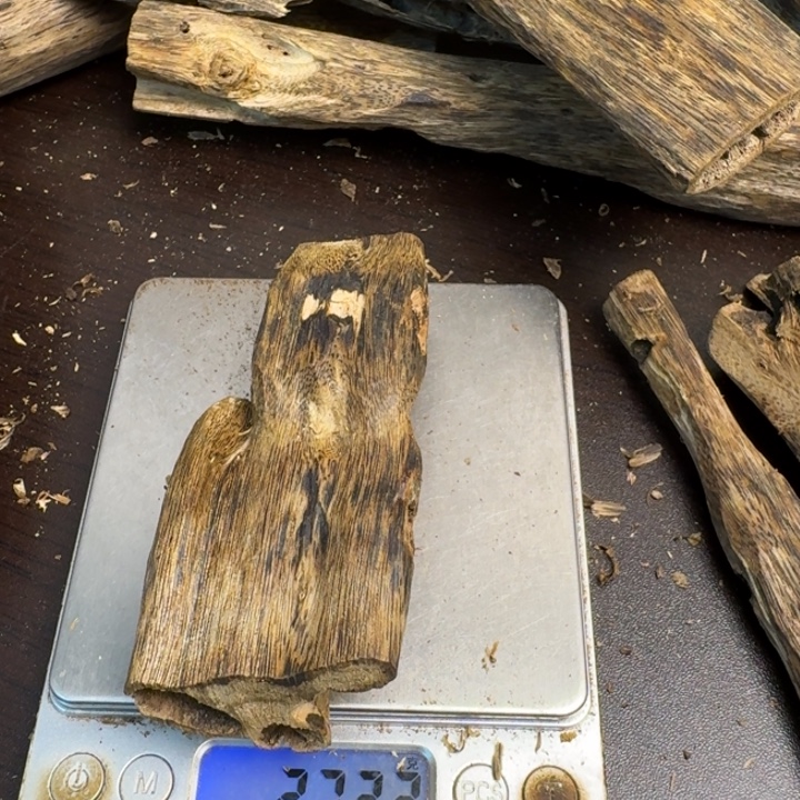 沉香碎屑沉香白棋楠27克