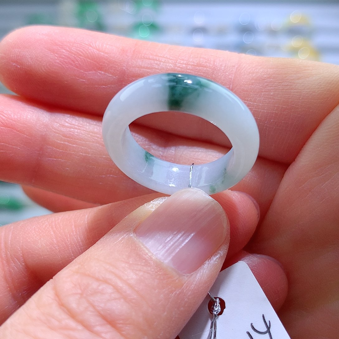 翡翠戒指未镶嵌13-14号