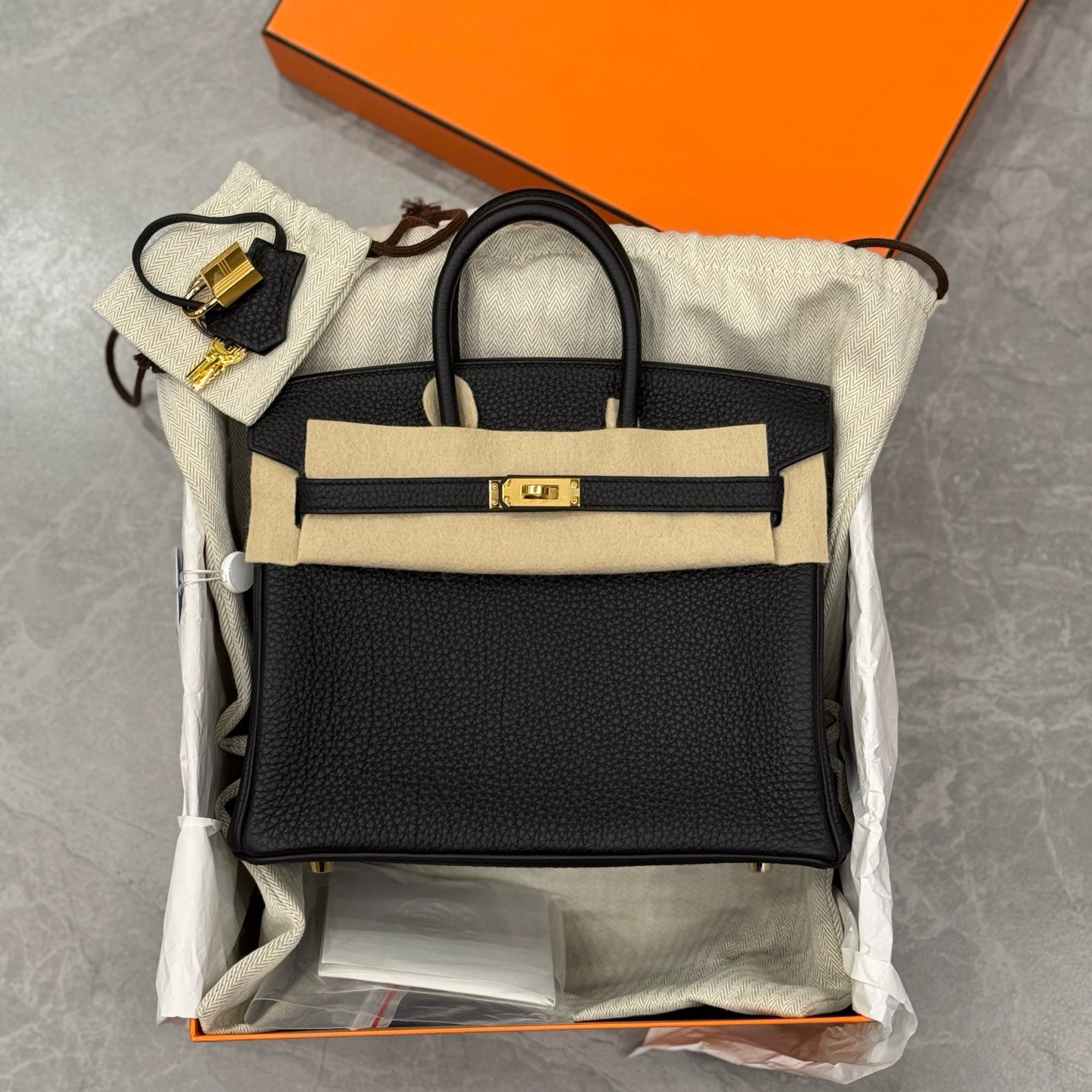 99新 Hermes/爱马仕 Birkin 25 黑金 Togo 皮 B刻 闲置99