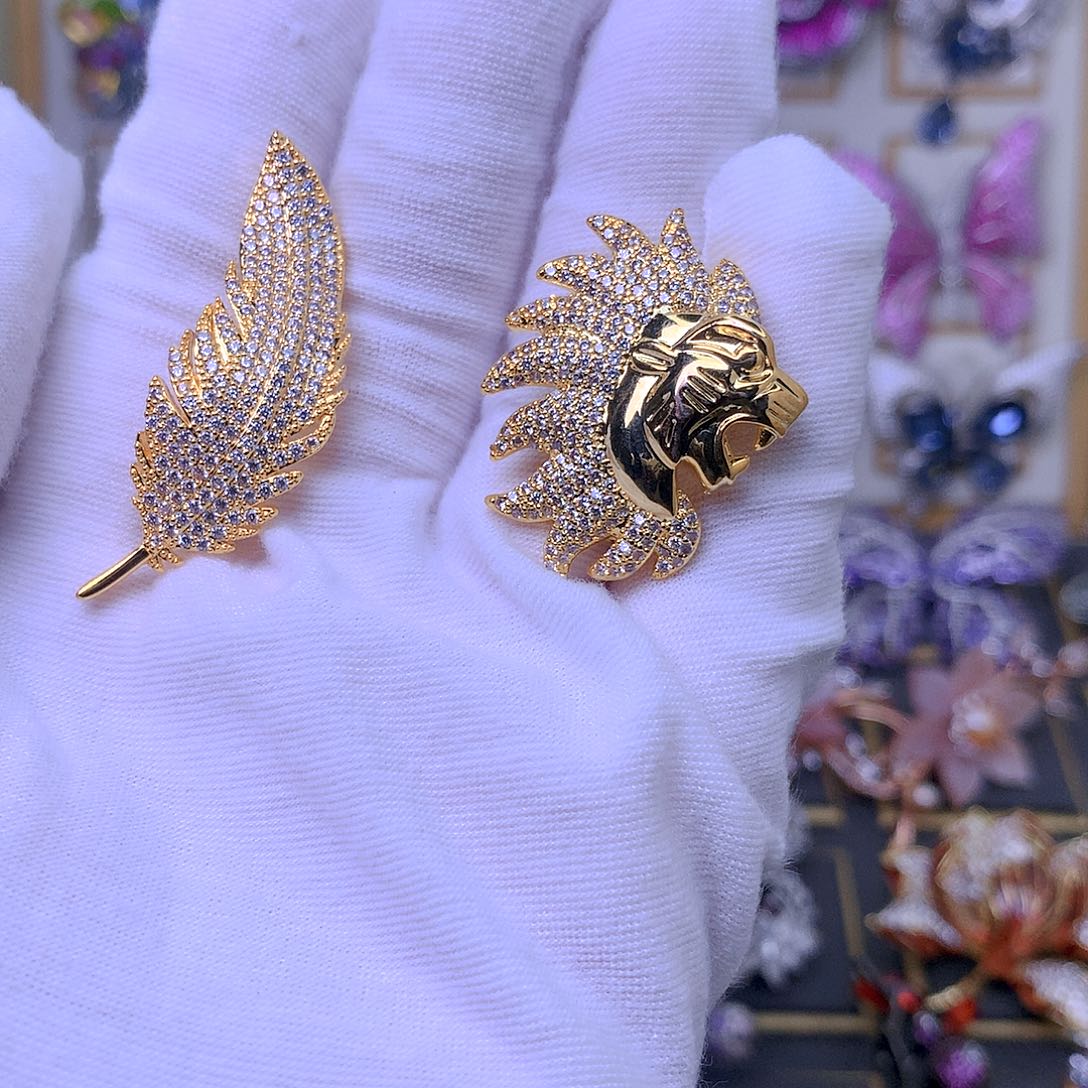 合成立方氧化锆铜胸针胸花2