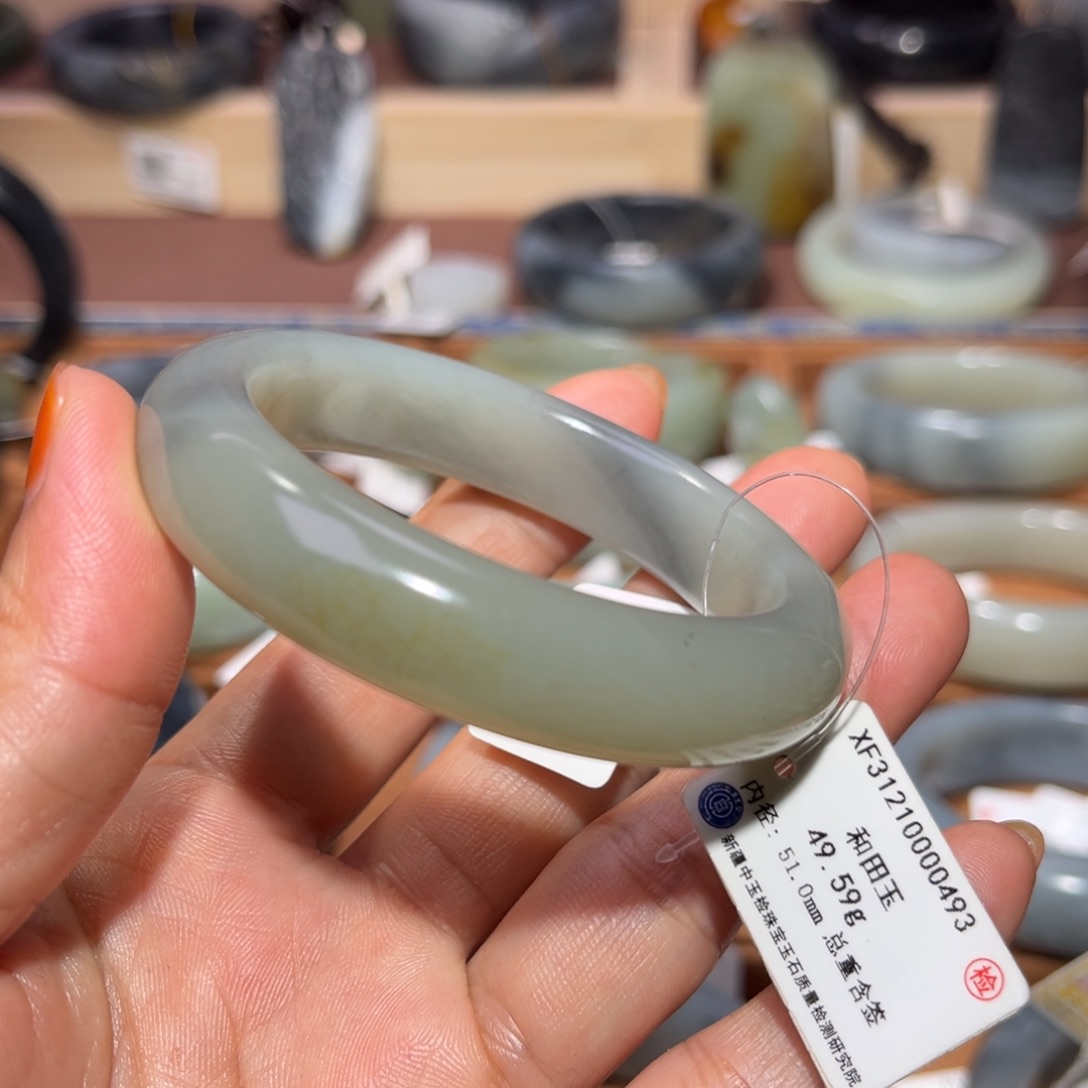 和田玉（子料）未镶嵌手镯