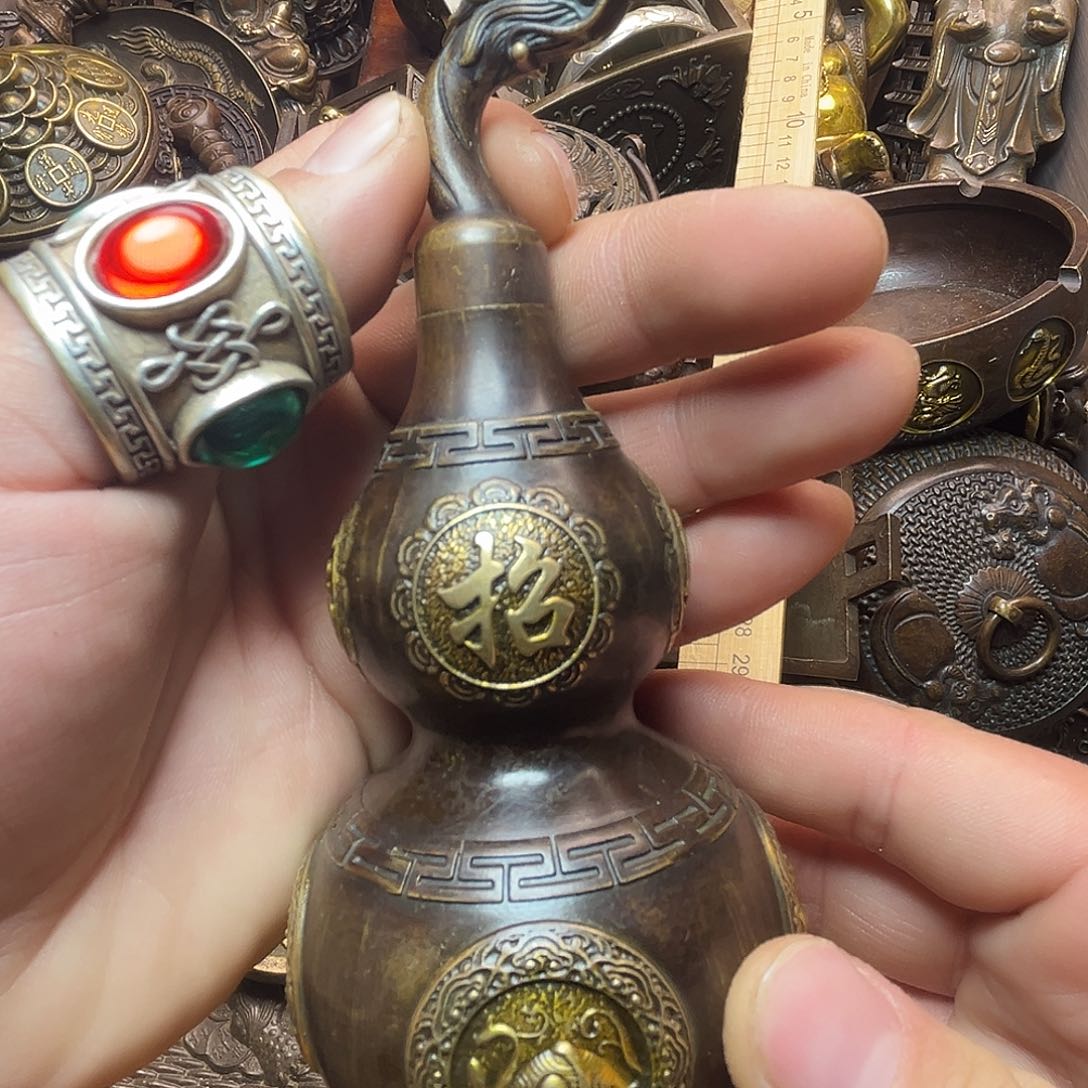 精美铜器收藏品等