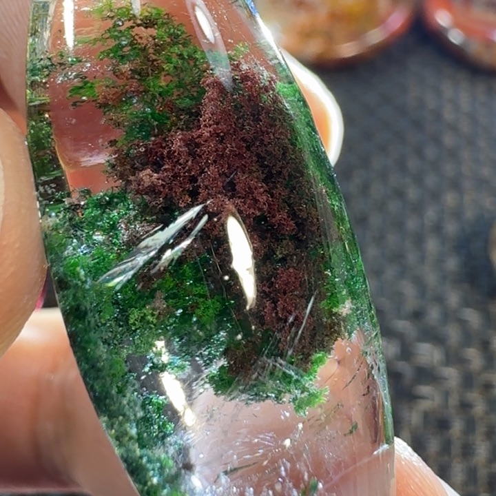 水晶颈饰未镶嵌前**锦