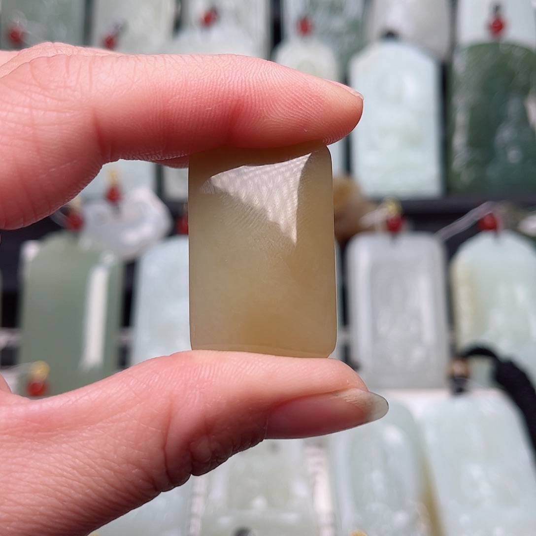 和田玉挂件未镶嵌