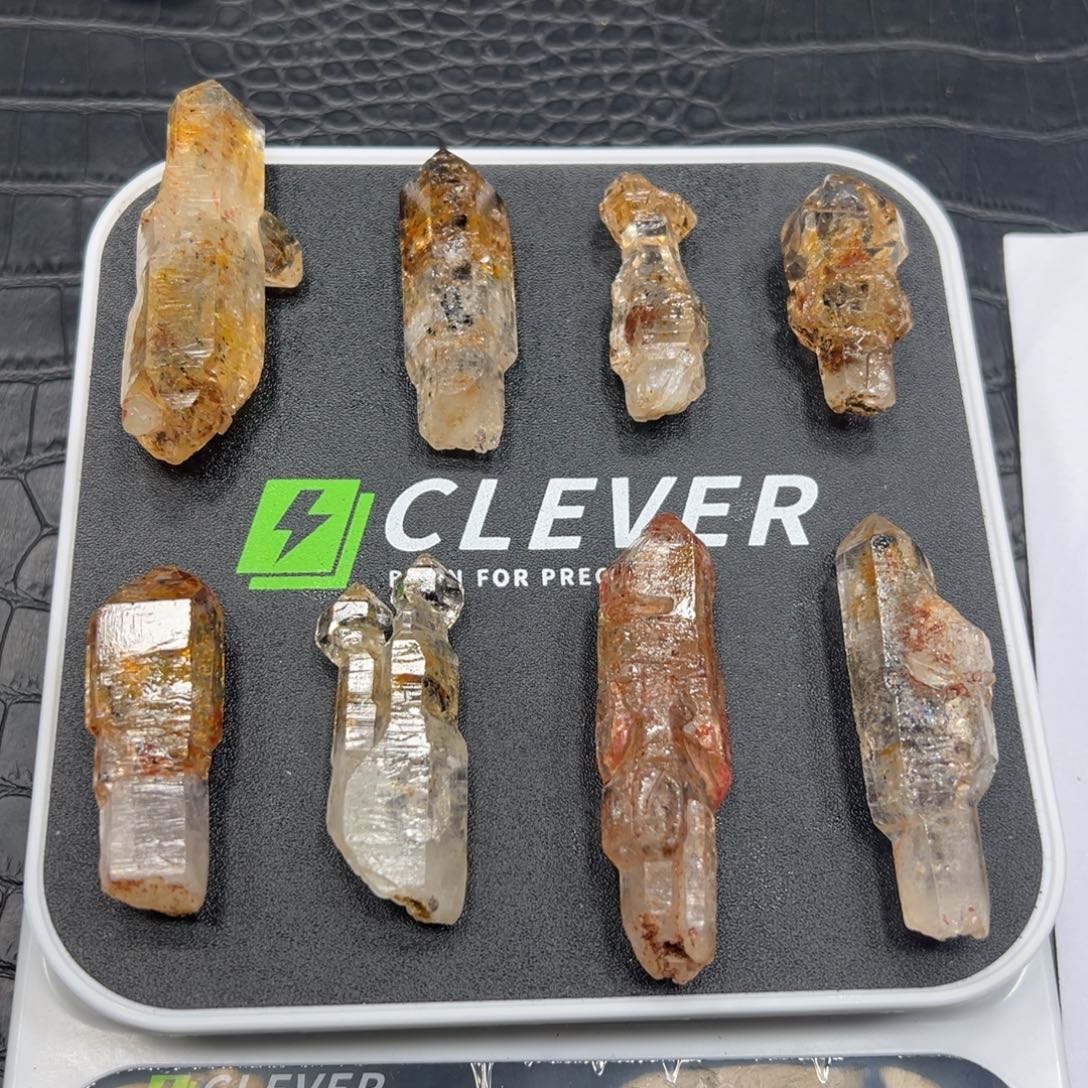 未镶嵌水晶珠宝半成品