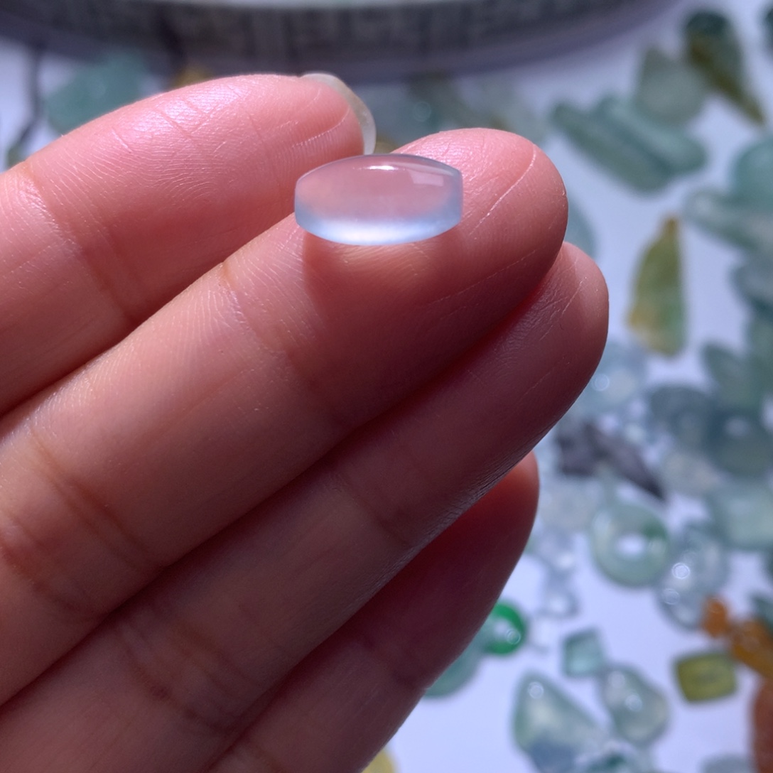 定制翡翠未镶嵌高冰枣珠