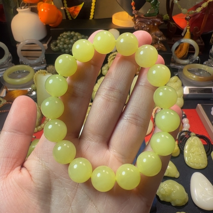 和田玉（黄玉）颈饰未镶嵌