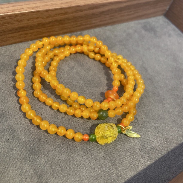 0463财米大貔貅 琥珀蜜蜡鸡油黄多圈貔貅手链