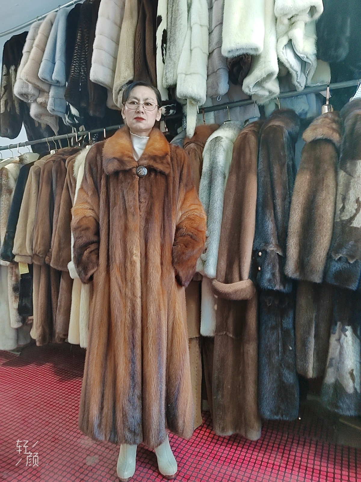 A019中古皮草，俄罗斯进口黄金缎染色抽刀长衣领，长116cm胸围125cm