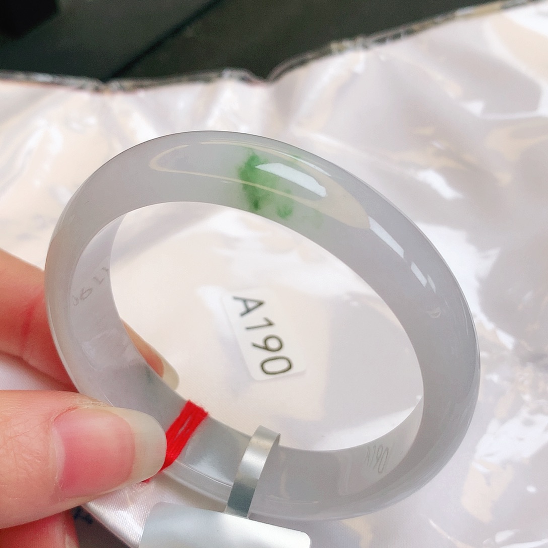 【闪购商品】翡翠手镯未镶嵌缅甸天然a货翡翠
