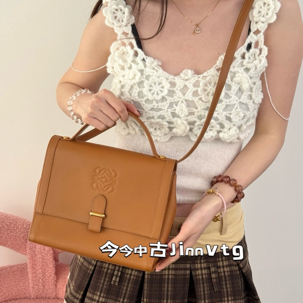 95新 LOEWE/罗意威 荔枝纹小标公文手提单肩包