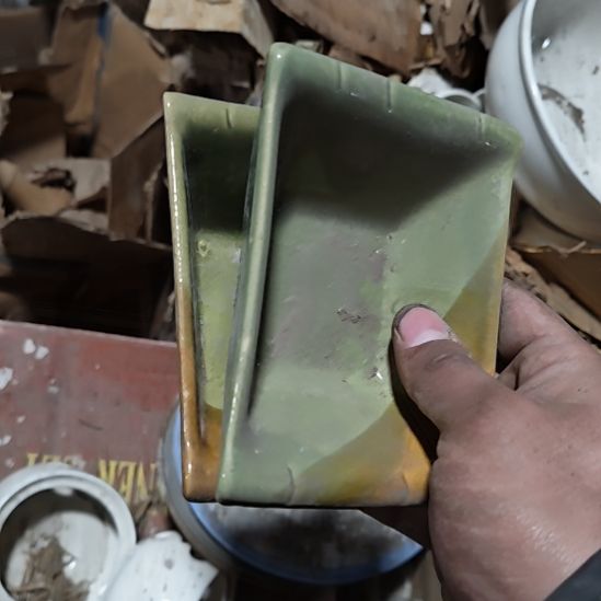 茶盏陶瓷盘子碗啥都有