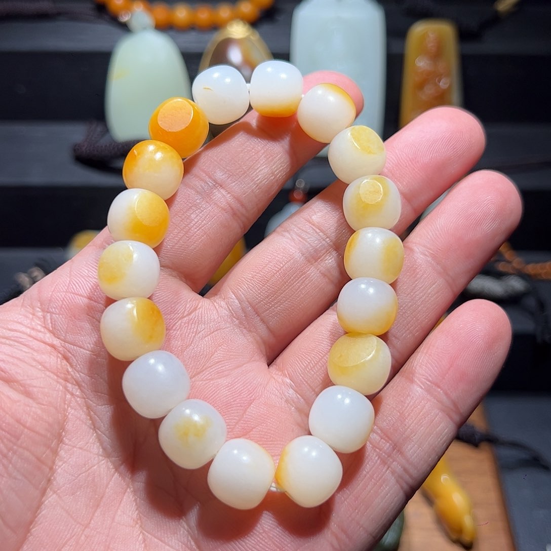 颈饰未镶嵌和田玉好*