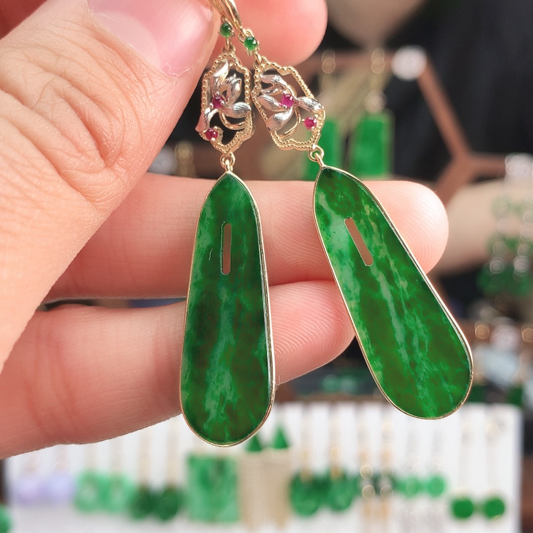 翡翠耳饰18K金镶嵌耳饰